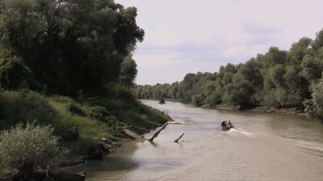 Rumänien-Donaudelta-Motorboot-Cx1