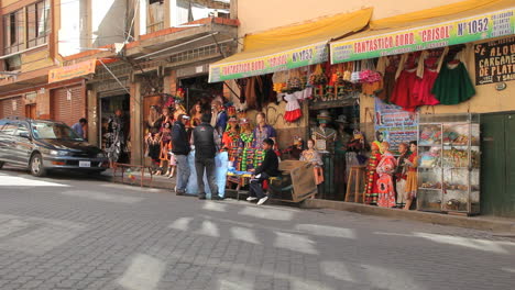 Bolivia-La-Paz-shop-with-colorful-goods