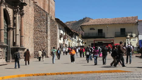 Cusco-people-by-church