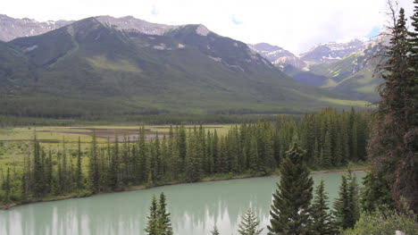 Kanadische-Rockies-Banff-Bogen-Fluss-Vista-C