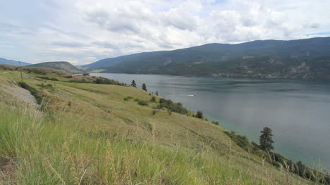 British-Columbia-Kalamaka-Lake-Okanagan-with-boat