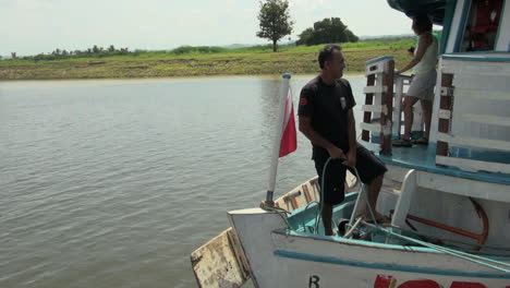Brazil-Amazon-backwater-man-in-boat-s