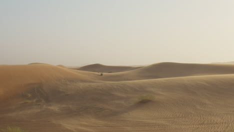 Wind-Blowing-Over-Sand-Dune-In-The-Desert-4