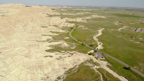 Vista-Aérea-Del-Parque-Nacional-Badlands,-Dakota-Del-Sur,-Estados-Unidos
