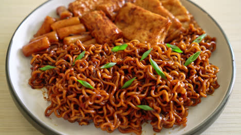 Jajangmyeon-or-JJajangmyeon-with-Odeng-and-Omuk---Korean-Instant-noodles-with-Korean-fish-cake-in-black-bean-sauce---Korean-food-style-1