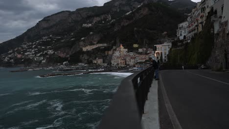 Road-along-Coast-of-Picturesque-Amalfi-Coast-in-Beautiful-Italy,-Static