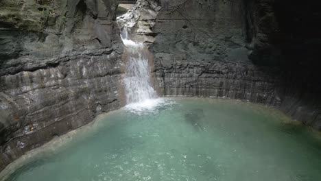 Waimarang-Wasserfälle-Insel-Sumba-Ostindonesien-12