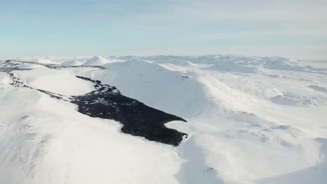 Calm-volcano-in-Iceland-in-winter-1