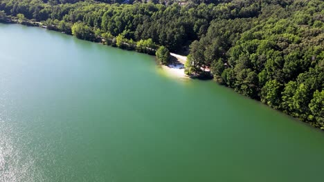 Aerial-View-Of-Oak-Grove-Lake