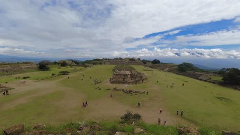 Time-lapse-of-monte-alban-pyramids-ruins-unesco-Mexican-tourist-site-attraction-ancient-Maya-civilisation-1