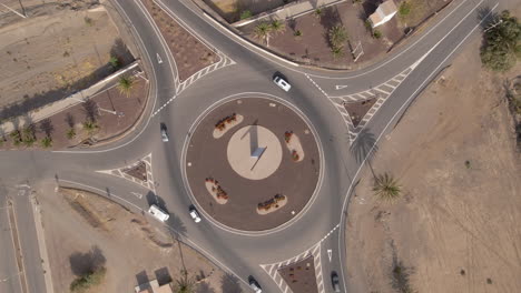 Top-View-Of-Traffic-At-The-Roundabout-In-Fuerteventura,-Canary-Islands,-Spain