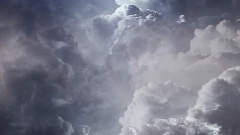 Vista-4k-De-Nubes-Cumulonimbus-Y-Relámpagos