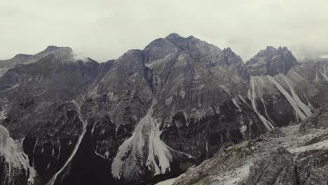 Cinematic-aerial-of-an-Alpine-mountain-range-at-Stubai-in-Austria