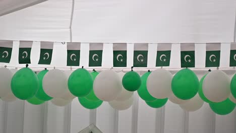 4k:-Banderas-De-Pakistán-Para-El-Día-De-La-Independencia,-14-De-Agosto-Decoración-Del-Día-De-La-Independencia-De-Pakistán-2