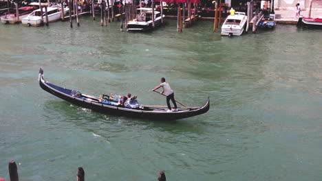 Venedig,-Italien,-Europa,-Gondel,-Zeitlupe,-Gran-Canal,-Tagsüber-Hd,-59-Sek,-Bildfrequenz:-30-Bilder-Pro-Sekunde