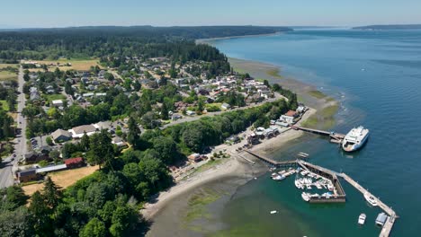 Wide-establishing-aerial-of-the-city-of-Langley-on-Whidbey-Island