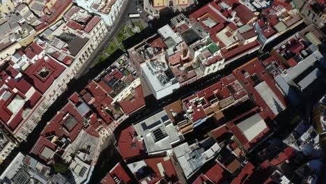 Drone-Captura-Imágenes-Aéreas-De-La-Ciudad-De-México,-La-Ciudad-Más-Poblada-De-América-Del-Norte,-Con-Varios-Edificios-Grandes,-Carreteras-Limpias-Y-Puntos-De-Referencia-Populares
