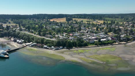 Establishing-aerial-view-of-the-town-of-Langley-on-Whidbey-Island