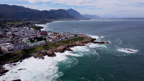 Quaint-seaside-town-Hermanus-renowned-for-land-based-whale-watching