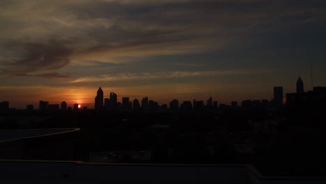 Sunrise-time-lapse-in-Atlanta-Georgia-on-a-warm-summer-morning