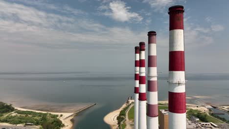 An-aerial-view-of-the-largest-power-generation-facility-on-Long-Island-1