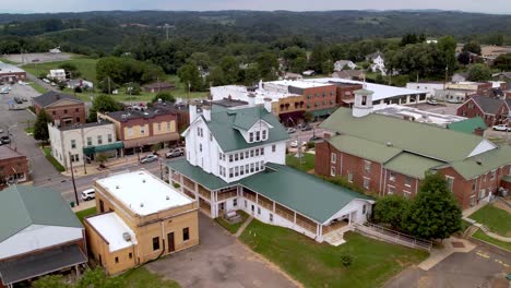 Aerial-push-over-small-town-of-hillsville-virginia