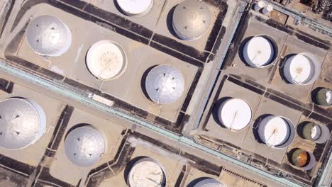Storage-Tanks-And-Production-Facilities-Of-An-Oil-Refinery,-Phillips-66-Oil-Refinery-In-Wilmington,-CA,-United-States---aerial-top-down