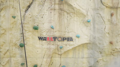Wolltopia-Rock-climbing-walls-game-on-a-cruise-in-Singapore