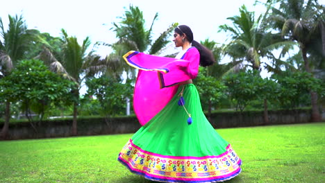 Beautiful-Indian-woman-in-traditional-chaniya-choli-for-navratri-13