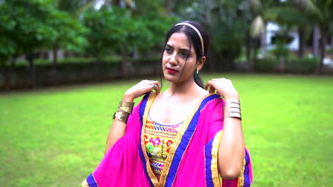 Beautiful-Indian-woman-in-traditional-chaniya-choli-for-navratri-16