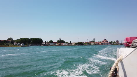 Venedig-Vom-Boot-Aus-Schwenk-Von-Rechts-Nach-Links-4k-29,97-Bilder-Pro-Sek