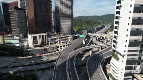 Penchala-Intersection-No-8-for-Highway-Ramp-for-Damansara-Shah-Alam-Elevated-Highway