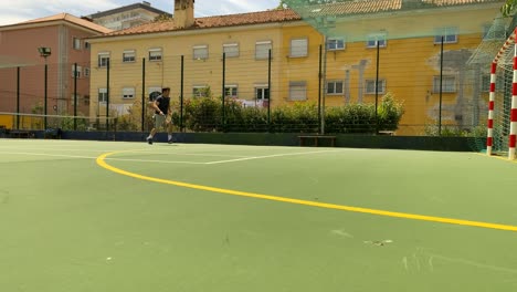 Adrenaline-pumping-rush-of-a-polish-tennis-player-on-court,-medium-follow-shot