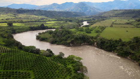 Wunderbare-Flüsse-Und-Landschaften-Kolumbiens-6