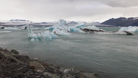 Laguna-Glaciar-En-Islandia-Con-Video-Timelapse
