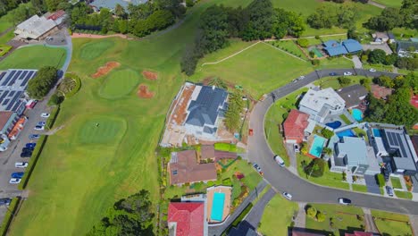 Drone-shot-of-houses-and-golf-course-in-Sydney-Australia-4