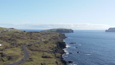 Rugged-coastal-landscape-of-Vestmannaeyjar-island-in-Atlantic-ocean,-Nordic