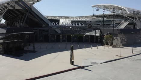 Las-Puertas-De-Entrada-Del-Club-De-Fútbol-De-Los-Angeles-Al-Estadio-Banc-Of-California