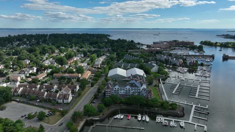 Wohlhabende-Hausbesitzer-In-Stamford,-Connecticut
