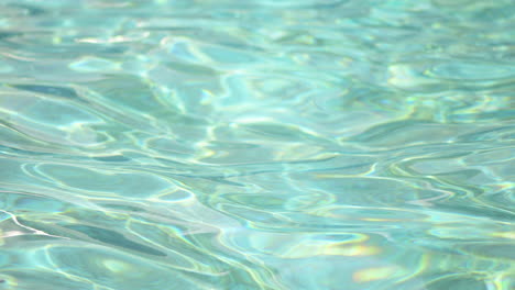 Schwimmbadwasseroberfläche-Als-Abstrakter-Hintergrund