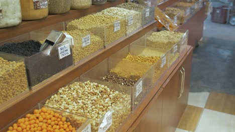 Large-selection-of-nuts-in-Turkish-Bazaar,-Elazig