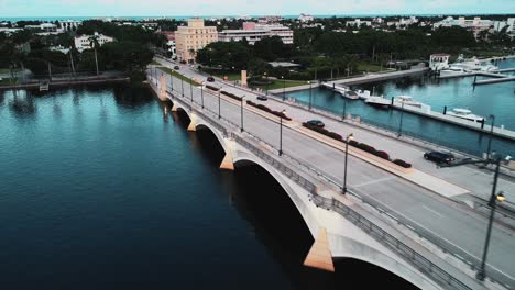 Schöne-Brücke-In-Florida,-Usa