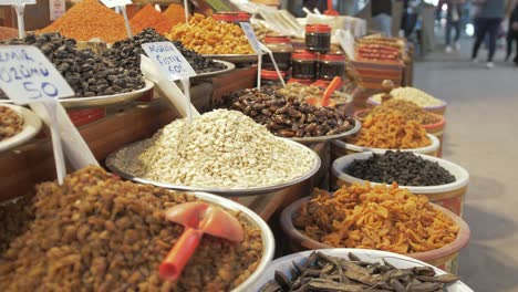 Dried-fruits-for-sale-in-Turkish-Bazaar