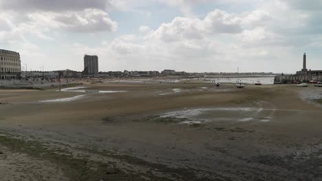 Margate-Beach-At-Low-Tide-Viewed-From-Harbour-Arm