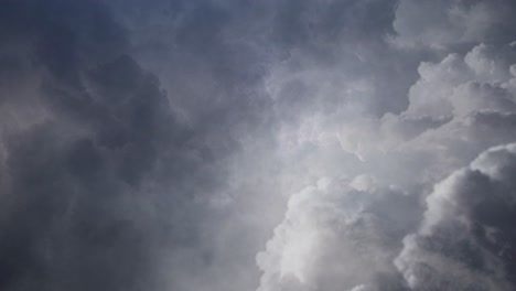 4k-view-of--cumulonimbus-clouds-and-lightning-flashes