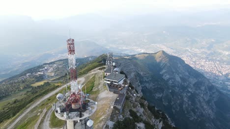 Aerial-views-of-Monte-Bondone-in-the-Trento-region,-Trentino