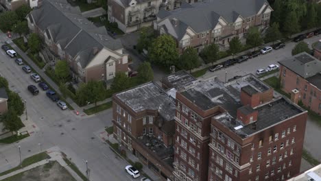 Aerial-view-of-homes-near-downtown-Detroit
