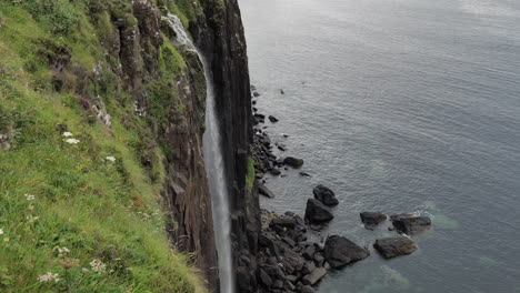 Vertical-panning-of-Mealt-Falls-at-Isle-of-Skye-in-Scotland-in-overcast-weather
