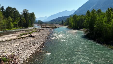 Crystal-Clear-Waters-Of-The-Chilliwack-River-In-British-Columbia,-Canada---aerial-drone-shot