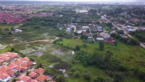Drone-shots-of-Udon-Thani-in-Northern-Thailand-1